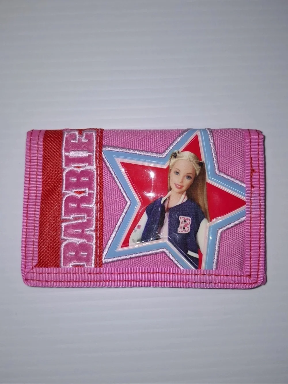 NEW WITH TAG 2002 3-D MATTEL VINTAGE BARBIE TRIFOLD KIDS COIN WALLET PYRAMID